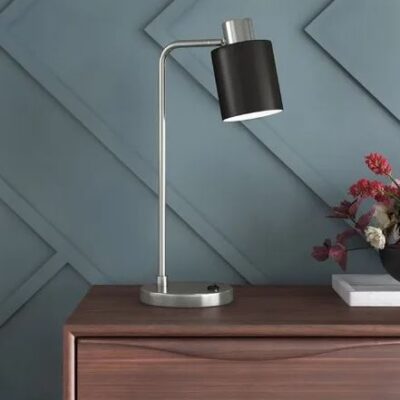 Desk lamp